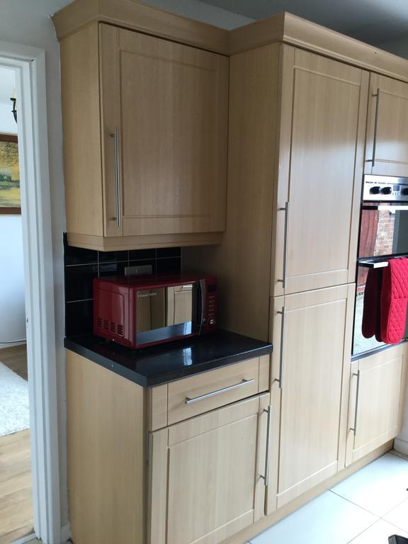 Villa 4 Bed House Next To Basildon Town Centre Extérieur photo